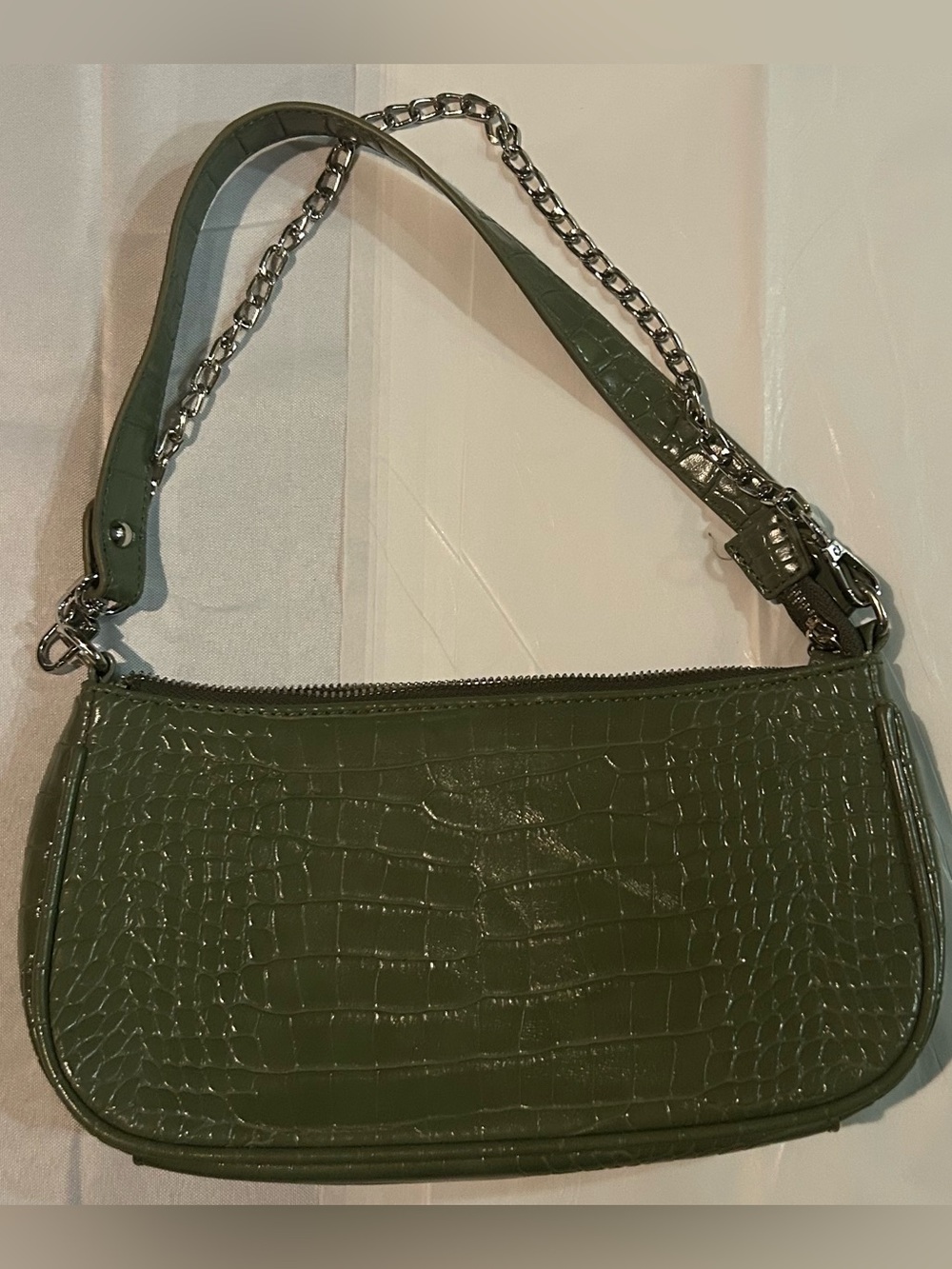 Green leather purse